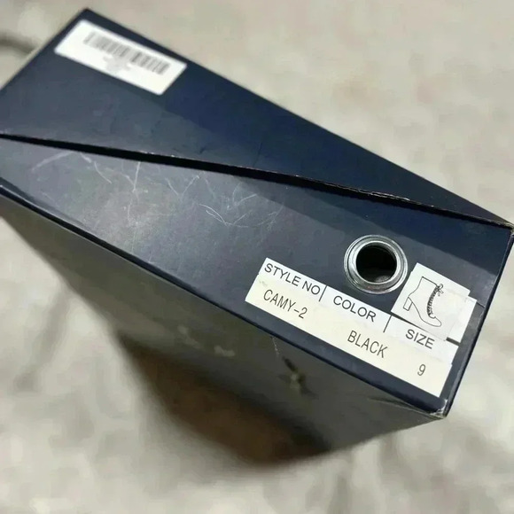 NIB!Jacobies Beverly Hills-Black Lace Up block chunky heel boots Size 9 - Picture 15 of 16